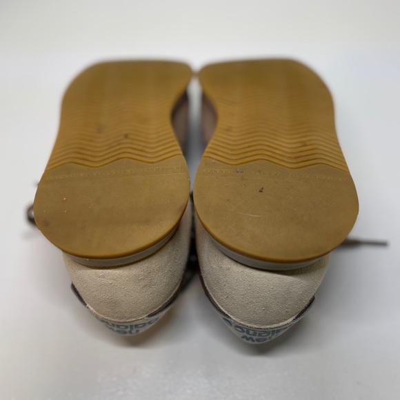 New Balance 420 v2 in a brown or tan women’s size 9.5 - Picture 9 of 11